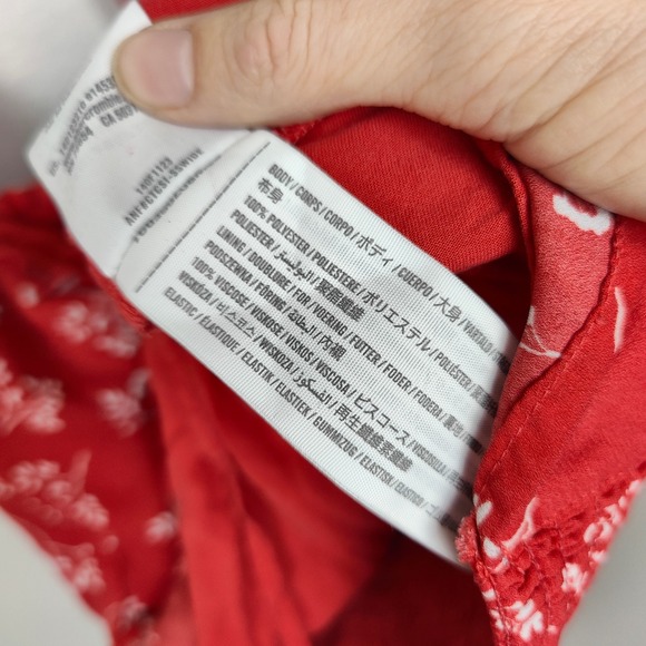 Abercrombie & Fitch Top Womens‎ XL Red Floral Print Tie Back Smocked Sweetheart - Picture 7 of 8